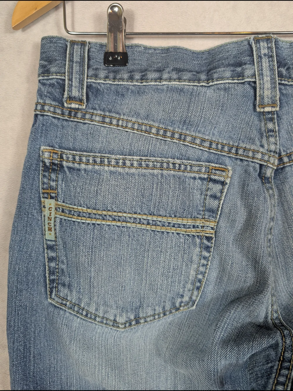 Cinch White Label Jeans Men's Size 33x38 Light Wash Denim